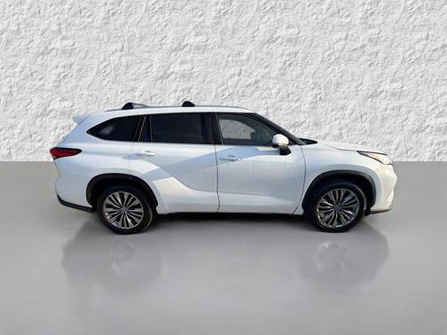 2020 Toyota Highlander Platinum