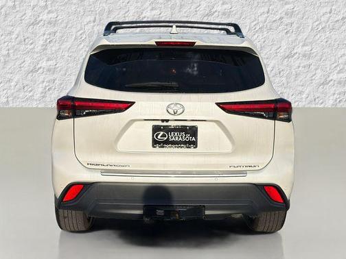 2020 Toyota Highlander Platinum