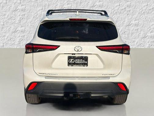 2020 Toyota Highlander Platinum