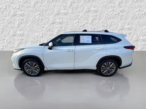 2020 Toyota Highlander Platinum