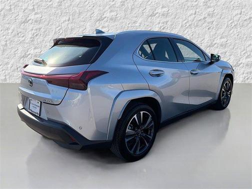 2025 Lexus UX 300h Premium
