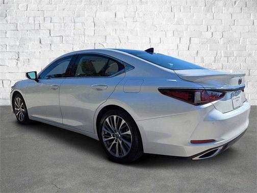 2020 Lexus ES 350 Base