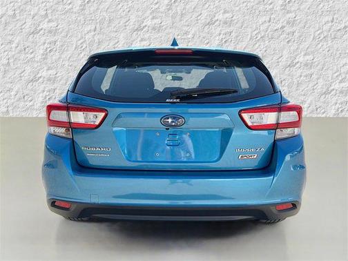 2017 Subaru Impreza 2.0i Sport