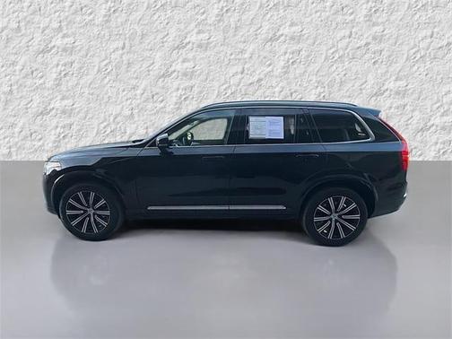 2024 Volvo XC90 B5 Core Bright Theme
