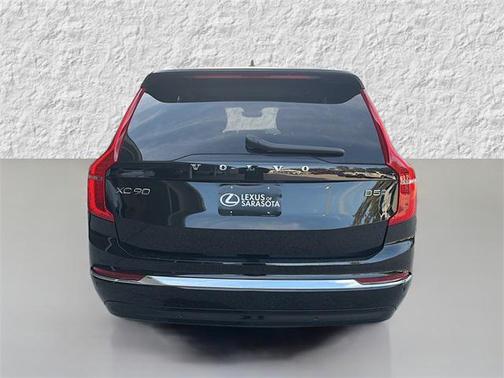 2024 Volvo XC90 B5 Core Bright Theme