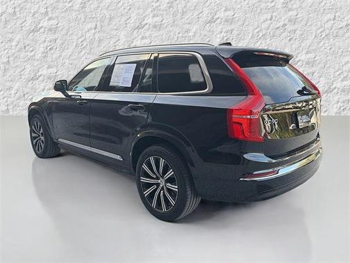2024 Volvo XC90 B5 Core Bright Theme