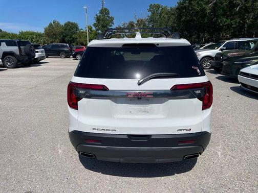 Summit White 2021 GMC Acadia AWD AT4