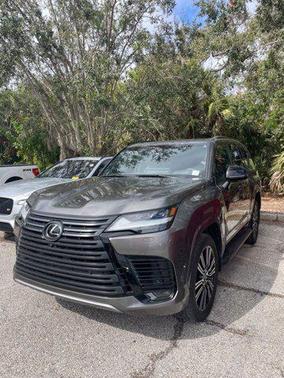 2023 Lexus LX 600 Luxury