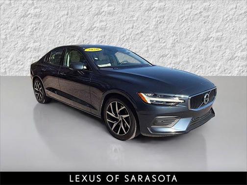 2020 Volvo S60 T5 Momentum