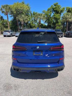 Marina Bay Blue Metallic 2025 BMW X5 M60i