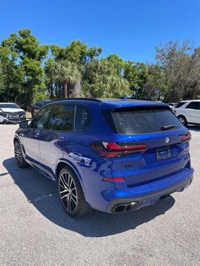 Marina Bay Blue Metallic 2025 BMW X5 M60i