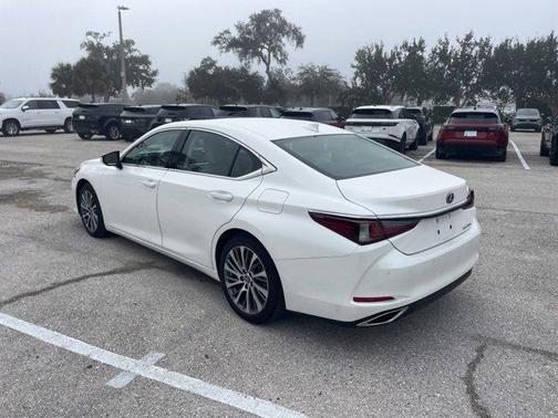 2020 Lexus ES 350 Base