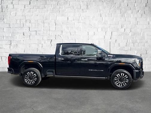 2024 GMC Sierra 3500 Denali