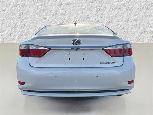 2013 Lexus ES 300h Base