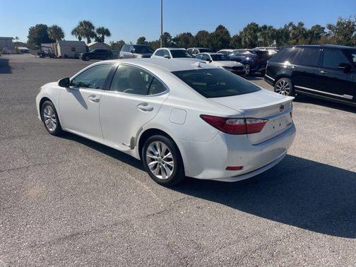 2013 Lexus ES 300h Base
