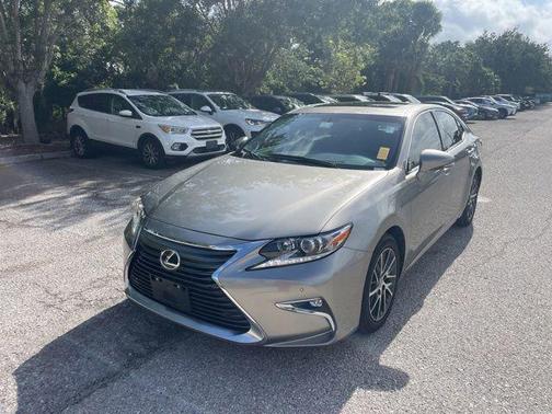 Atomic Silver 2016 Lexus ES 350 Base