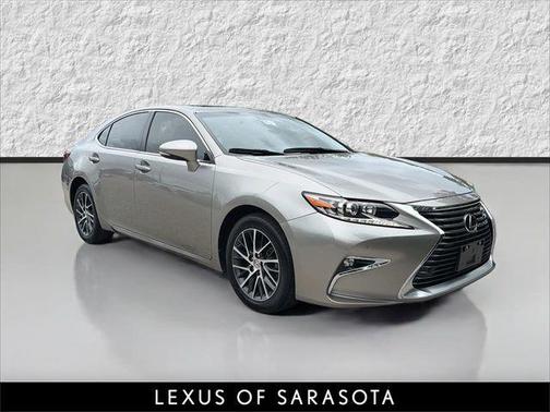 Atomic Silver 2016 Lexus ES 350 Base