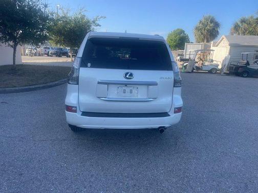 2023 Lexus GX 460 Premium