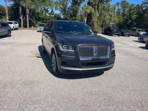 2023 Lincoln Navigator Reserve