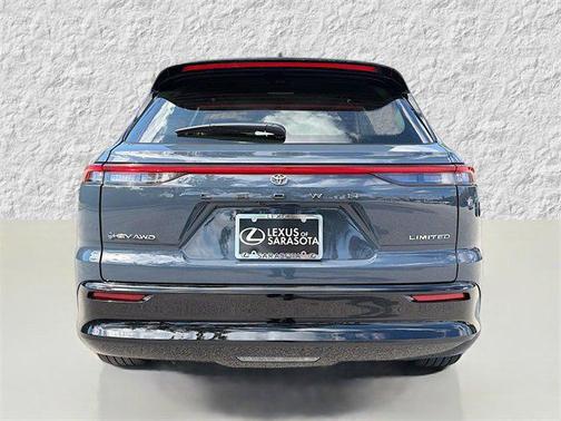 2025 Toyota Crown Signia Limited