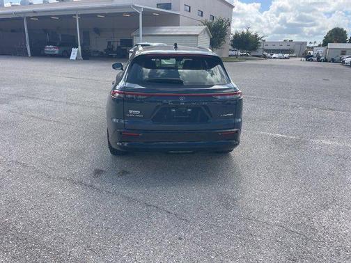 2025 Toyota Crown Signia Limited