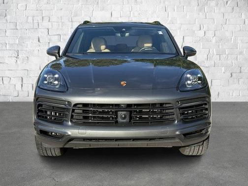 2023 Porsche Cayenne Platinum Edition
