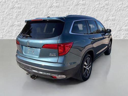 2017 Honda Pilot Elite