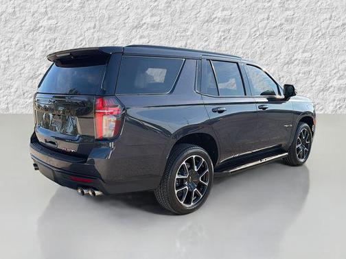 2023 Chevrolet Tahoe 4WD RST