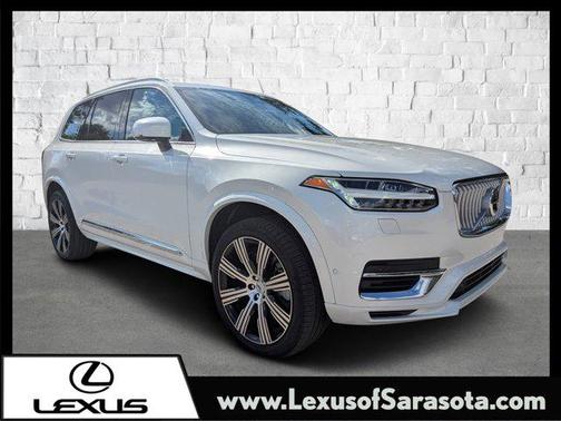 2025 Volvo XC90 Plug-In Hybrid T8 Ultra 7-Seater