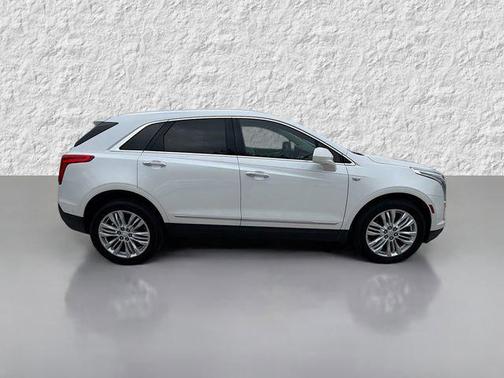 2019 Cadillac XT5 Premium Luxury