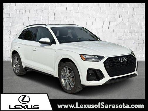 2025 Audi Q5 45 S line Premium