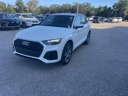 2025 Audi Q5 45 S line Premium