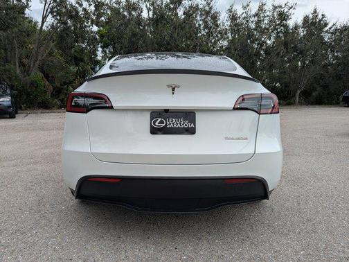 2023 Tesla Model Y Performance Dual Motor All-Wheel Drive