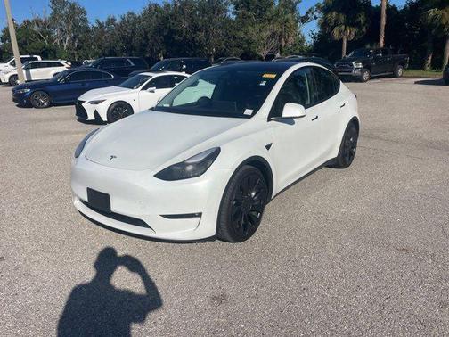 2023 Tesla Model Y Performance Dual Motor All-Wheel Drive