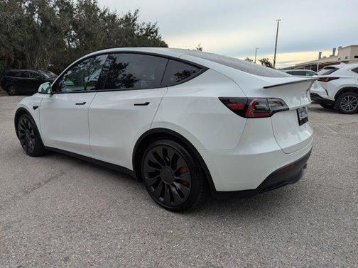 2023 Tesla Model Y Performance Dual Motor All-Wheel Drive