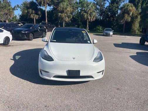 2023 Tesla Model Y Performance Dual Motor All-Wheel Drive