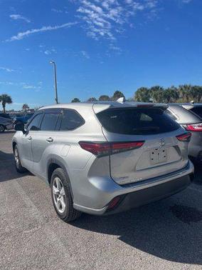 2021 Toyota Highlander L