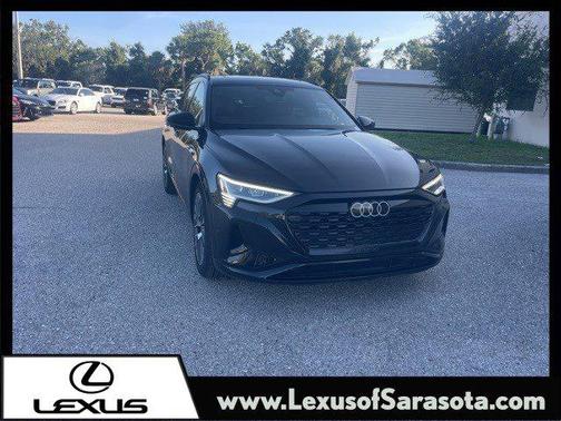 2024 Audi Q8 e-tron Premium Plus