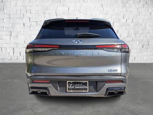 2022 INFINITI QX60 Pure