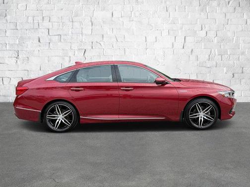 2022 Honda Accord Hybrid Touring