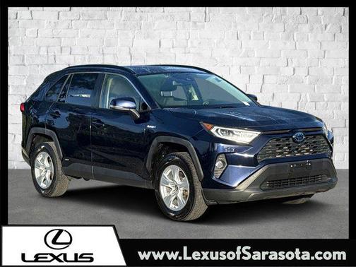 2019 Toyota RAV4 Hybrid XLE