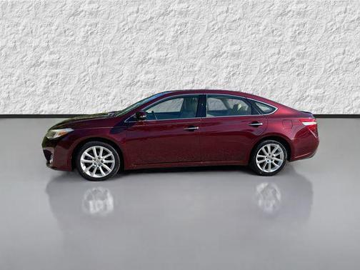 Moulin Rouge Mica 2013 Toyota Avalon Limited