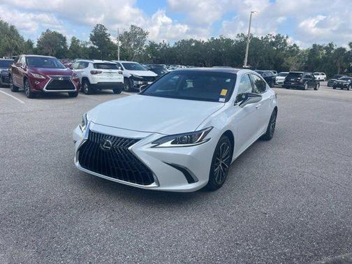 2024 Lexus ES 350 Base