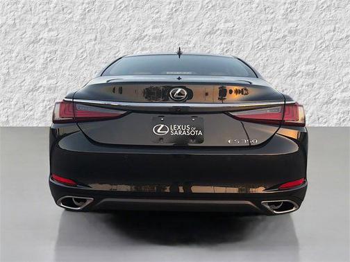 2025 Lexus ES 350 Base