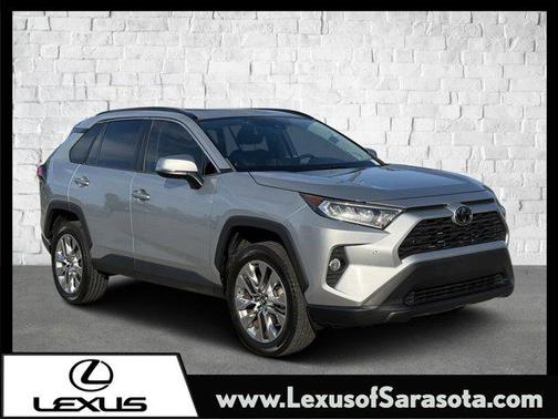 2019 Toyota RAV4 XLE Premium