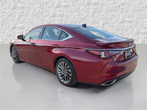 2024 Lexus ES 350 Ultra Luxury