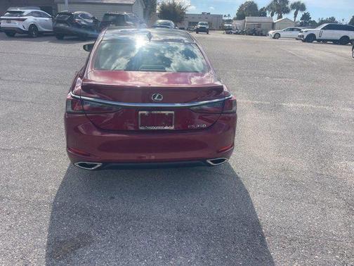 2024 Lexus ES 350 Ultra Luxury