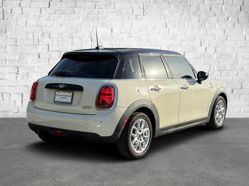 2021 MINI Hardtop Oxford Edition