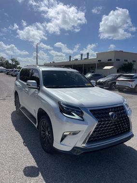 Eminent White Pearl 2023 Lexus GX 460 Premium