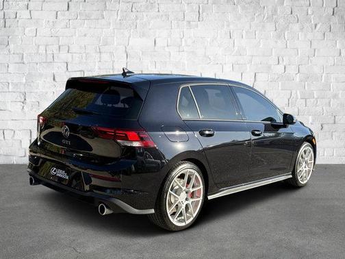 2024 Volkswagen Golf GTI 2.0T S DSG